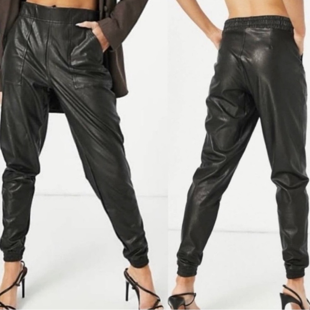 Spanx leather joggers size S